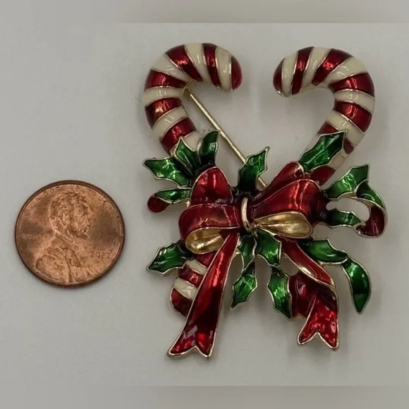 Napier Christmas Double Candy Cane Holly Bow Brooch Pin Gold Tone Enamel 3D - Picture 3 of 3